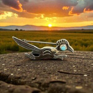 Vintage Navajo Sterling Silver Roadrunner Turquoise Eye Brooch Pin Hand Crafted